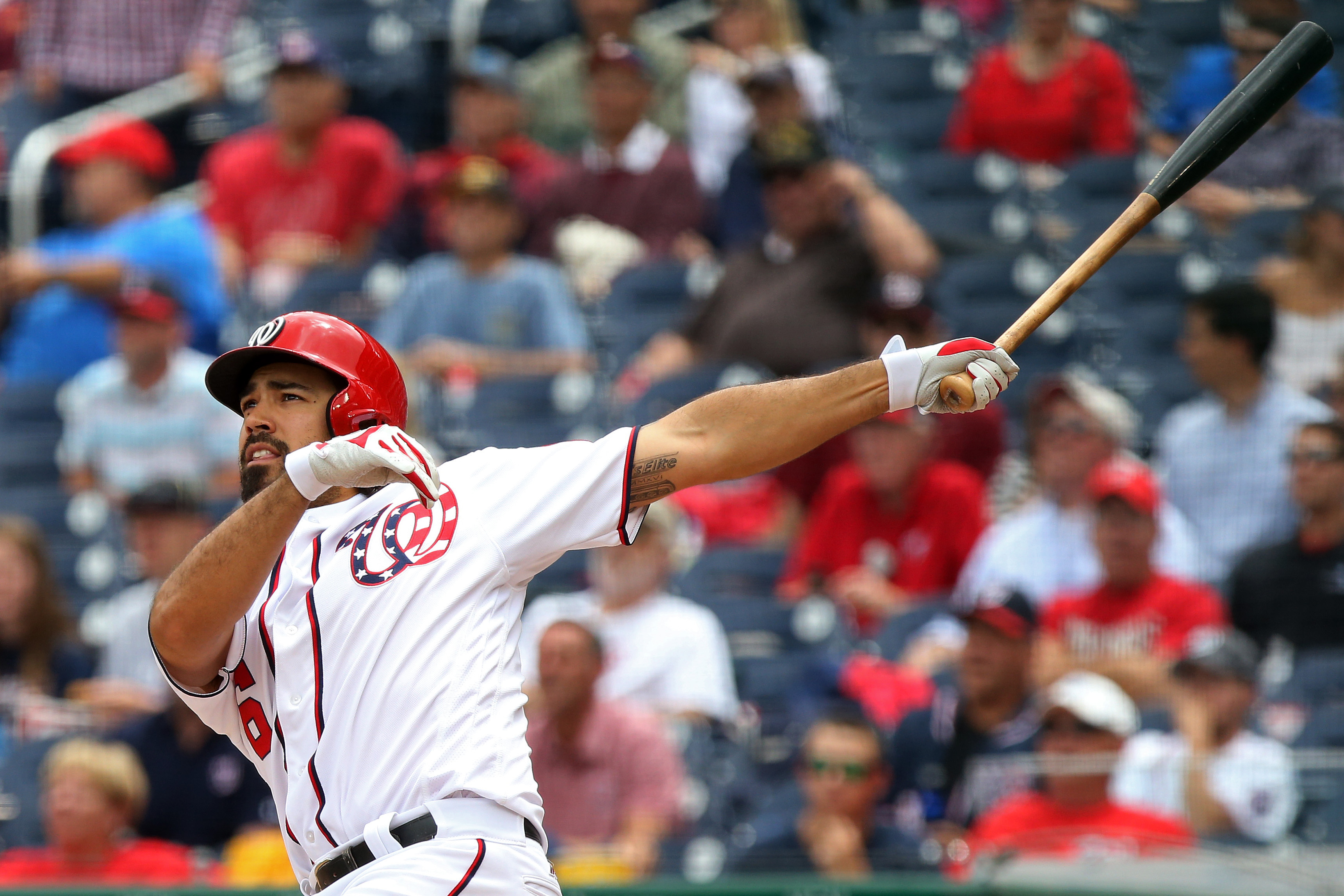 Garacibelt Rendon FACTS/FLUKES: Rendon, Knebel, Belt, G. Gonzalez, T. d'Arnaud