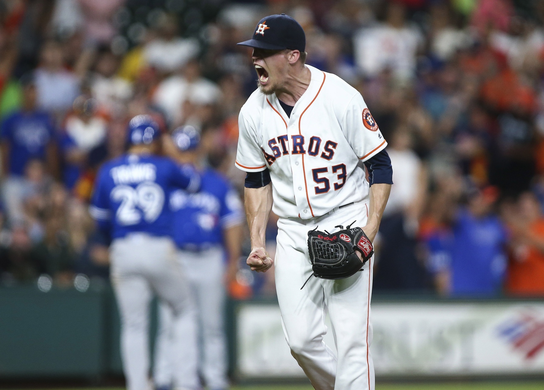 MARKET PULSE: Giles play