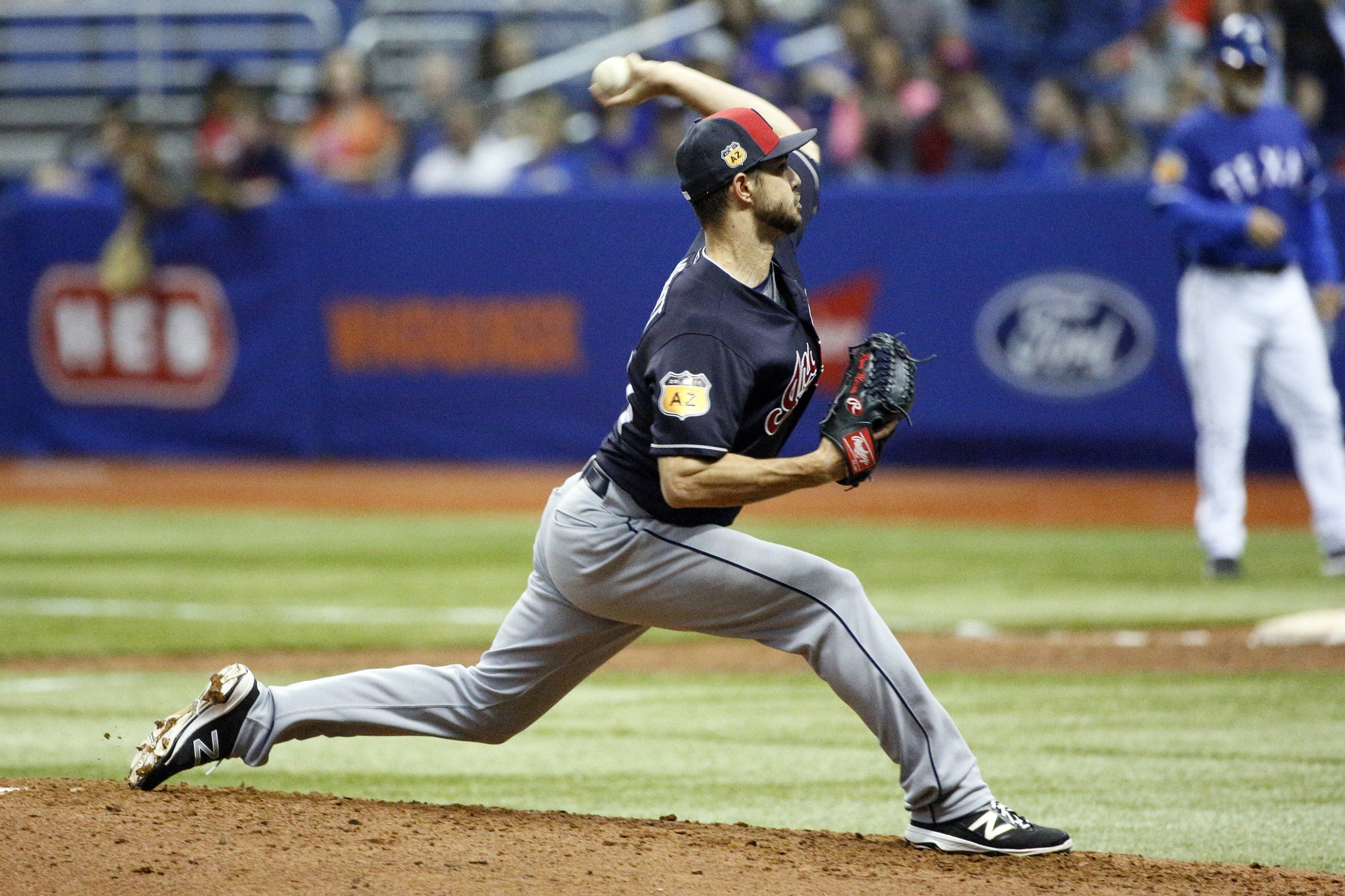Kyle Merrit PT TOMORROW: AL Central—Improving on his own, Merritt